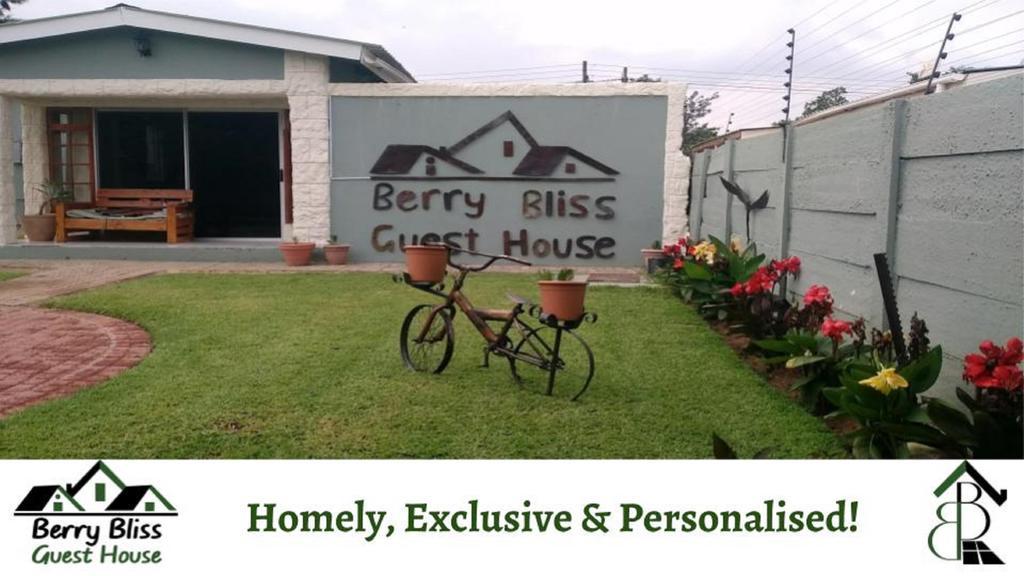 Berry Bliss Guest House Gaborone Bagian luar foto